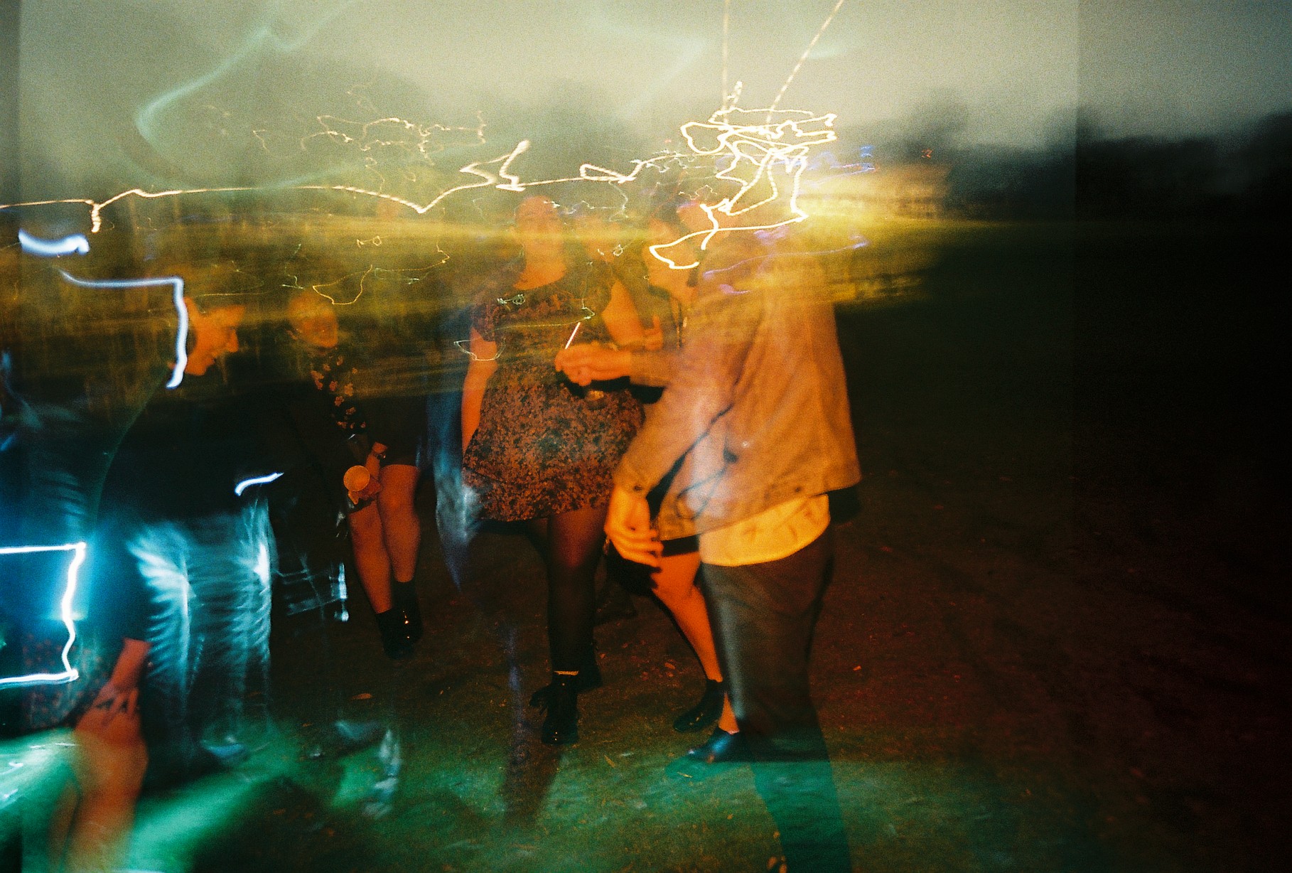 In Living Colour: Analog photography in digital spaces